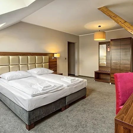 Hotel Kamieniczka 3*